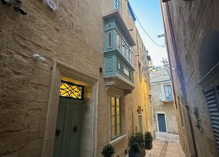 Domingo X Casa Norte Birgu